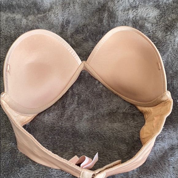 Victoria’s Secret Multi-way Strapless Bra - Picture 2 of 5
